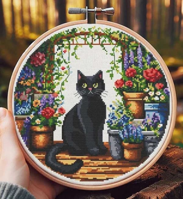 Gatto nero nel giardino 34-34 Kit punto croce Ricamo Set di cucito Fai da te Punto croce Tela Artigianato per cucire