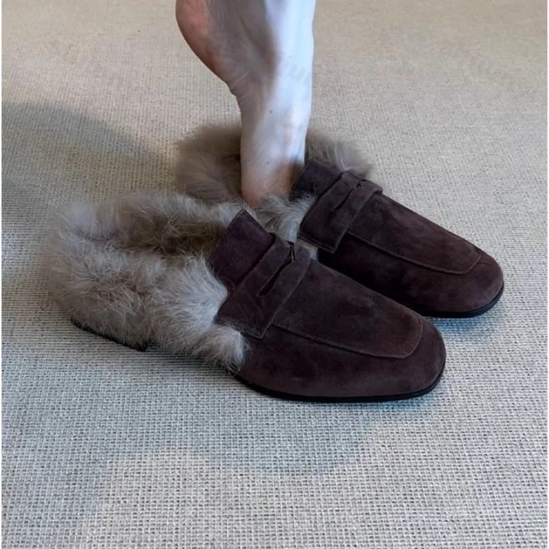 Pantofole basse in pelliccia da donna 2026 inverno nuova moda antiscivolo mocassini in peluche caldi pelle scamosciata punta quadrata scarpe casual da esterno
