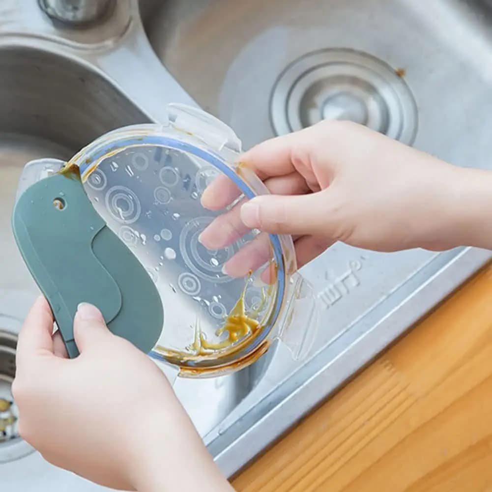 Penguin-Shaped Silicone Scraper, Flexible Non-Scratch Cleaning Tool for Grease Dough and Sink, for Stainless Steel and Cookware, Cute Playful Kitchen Gadget Gift (Green)