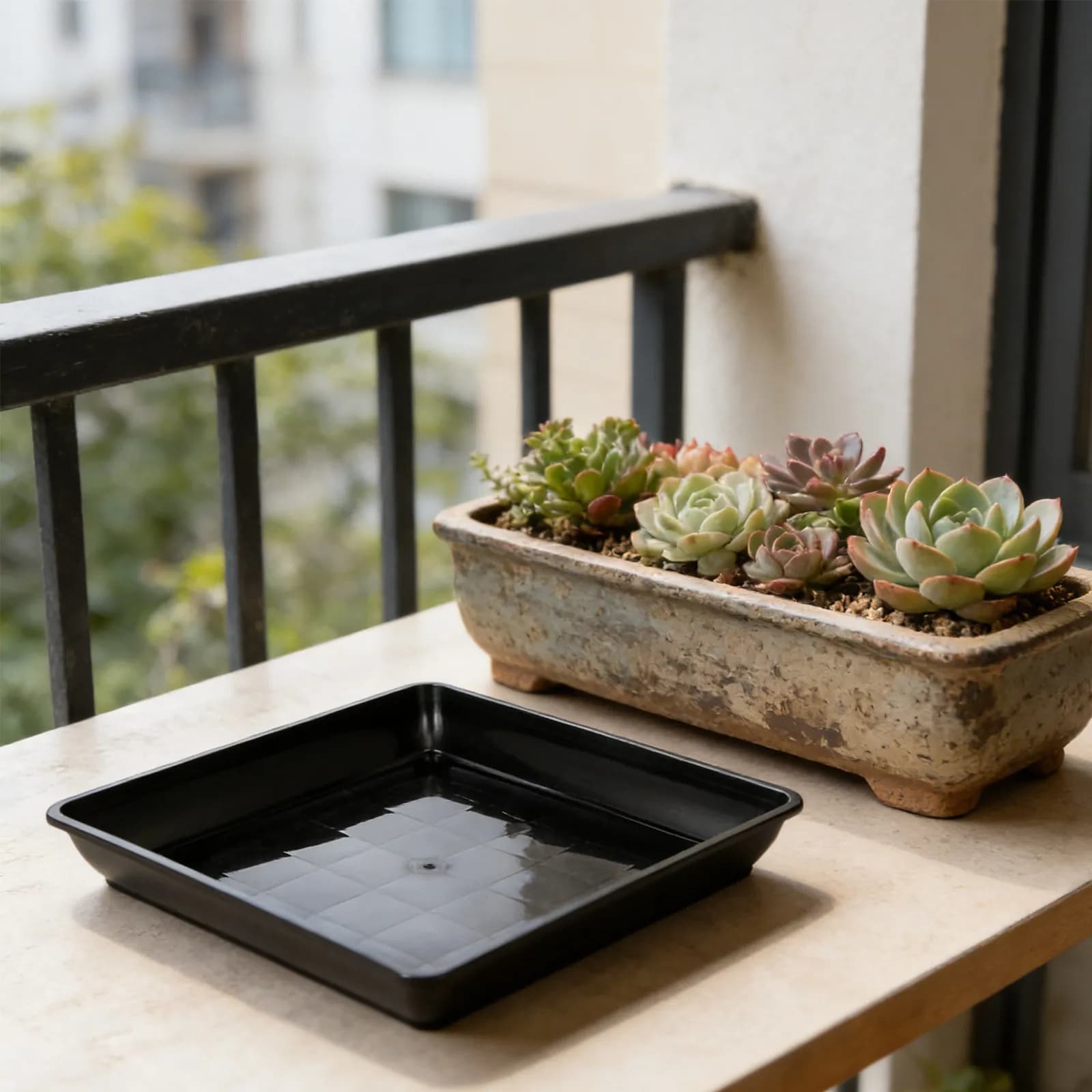 2 Resistent, Waterproof and Anti-scratch for Indoor Plants, Drainage Trays for Planters