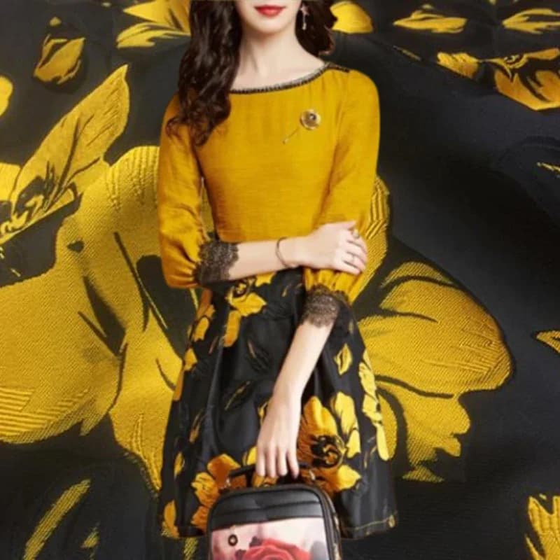 Three-dimensional Embossed Flower Pattern Jacquard Fabric Draped Material Autumn Winter Dress Suit Coat Fabrics By The Meter
