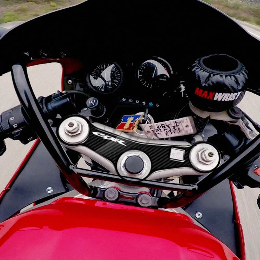 Per Honda CBR900 1996-1997 3D Resin Carbon-look Upper Triple Yoke Defender