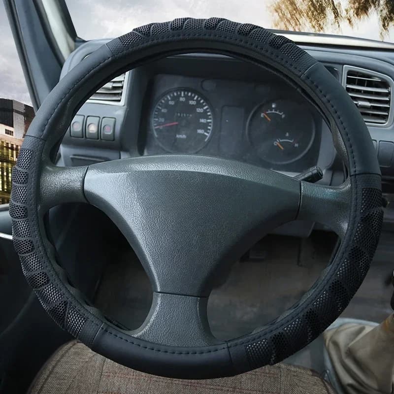 Car Truck Cover Diameter 40/42/45/47/50CM Artificial Leather Rubber Anti-slip Interior Car Accessories Car Styling