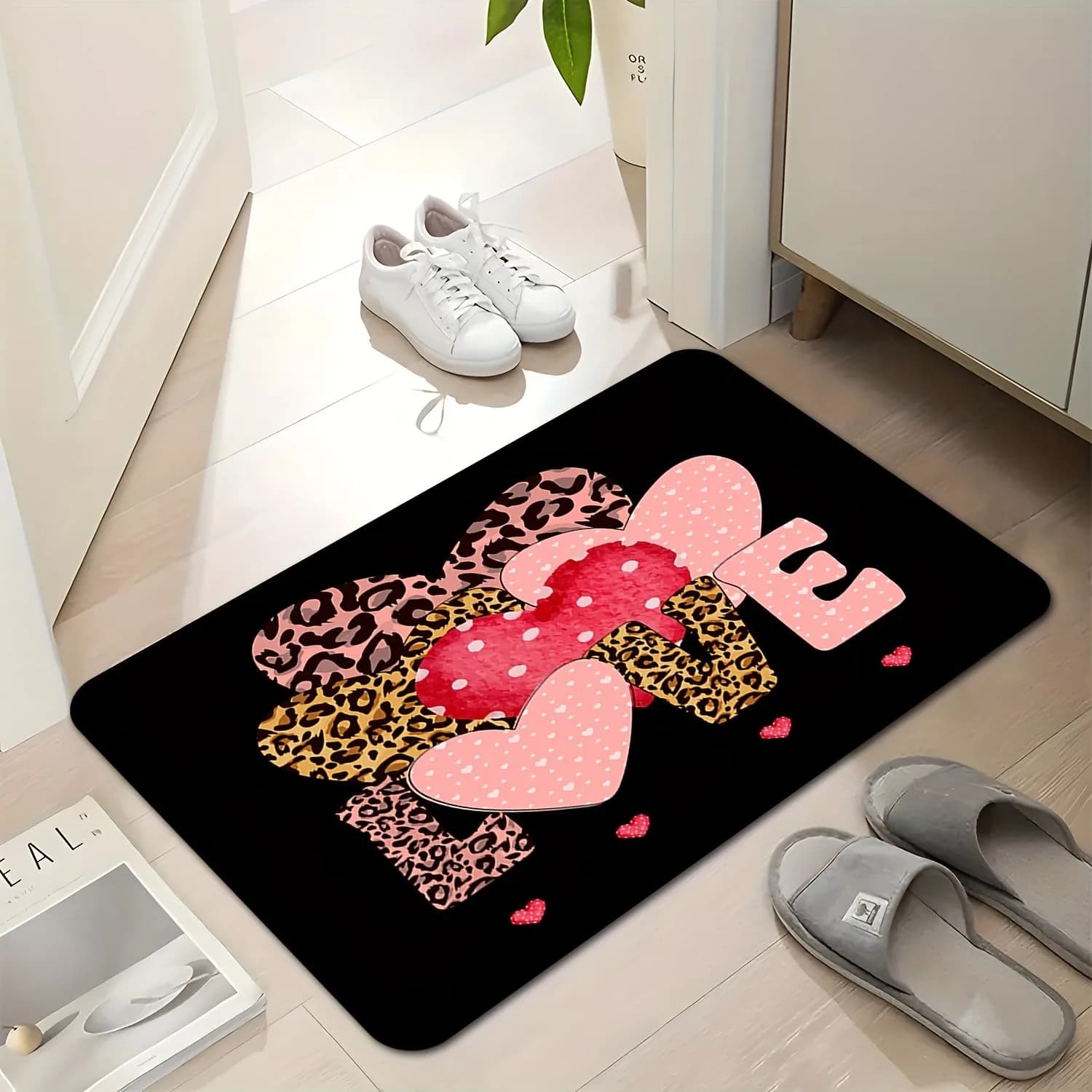 Tappetino d'ingresso con stampa cuore leopardo, in flanella premium antiscivolo, per decorazioni domestiche di San Valentino