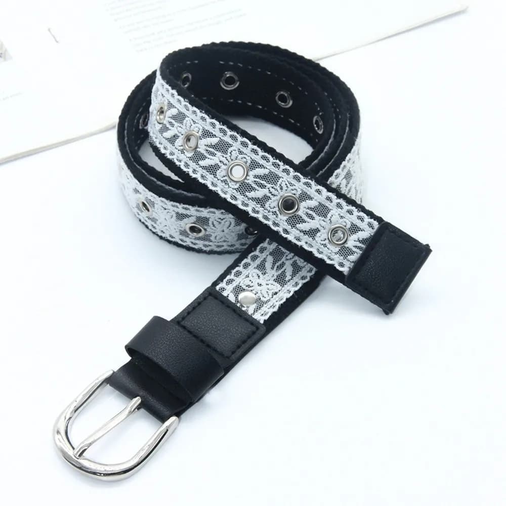 Cintura in pizzo floreale bianco alla moda con fibbia in pelle, cinturino decorativo casual per jeans e gonne da donna