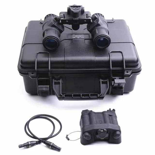 FMA (modello simile) Casco tattico ARROW DYNAMIC Occhiali per la visione notturna NVG AN/PVS31 NESSUN funzione Solo decorazione