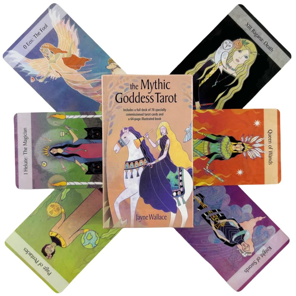 Le carte dei Tarocchi della Dea Mitica includono un mazzo completo di 78 carte dei Tarocchi appositamente commissionate