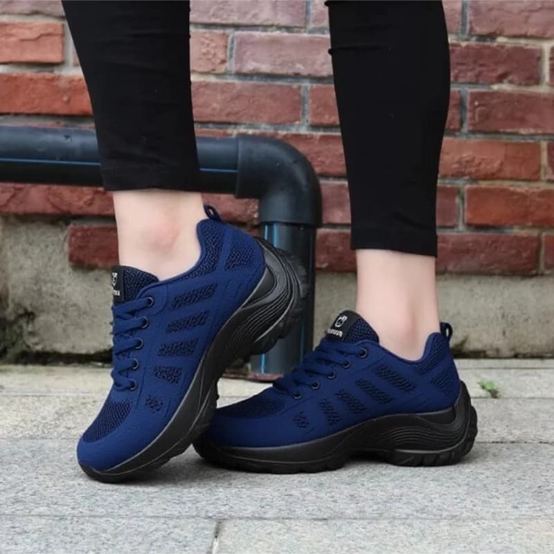 Scarpe da corsa alla moda da donna Mesh traspirante Design alla moda Suola in gomma antiscivolo Sport all'aria aperta Lavoro Scarpe da passeggio per il tempo libero