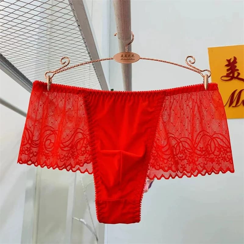 Japanese New Men's Red Sexy Lace Thong Sissy Soft Comfortable T-back Briefs Erotic G-string lingerie Men Underwear