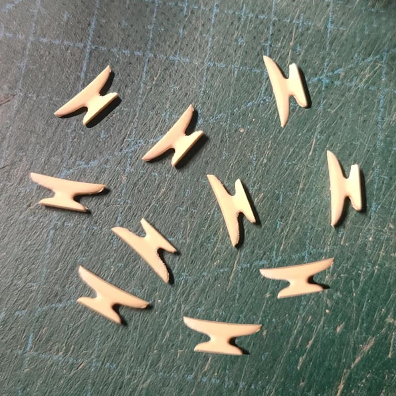 10 Pezzi Modello di Bitte in Legno per Simulazione Costruzione Navi Lunghezza 5-15mm Bitte in Miniatura per Ormeggio Accessori Decorativi Fai-da-Te per Barche