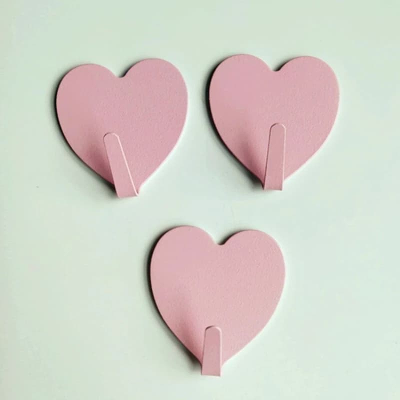 Three Heart-Shaped Hooks with Strong Adhesive,Perfect for Hanging Decorations in Kitchens, Bathrooms, Bedrooms, And More