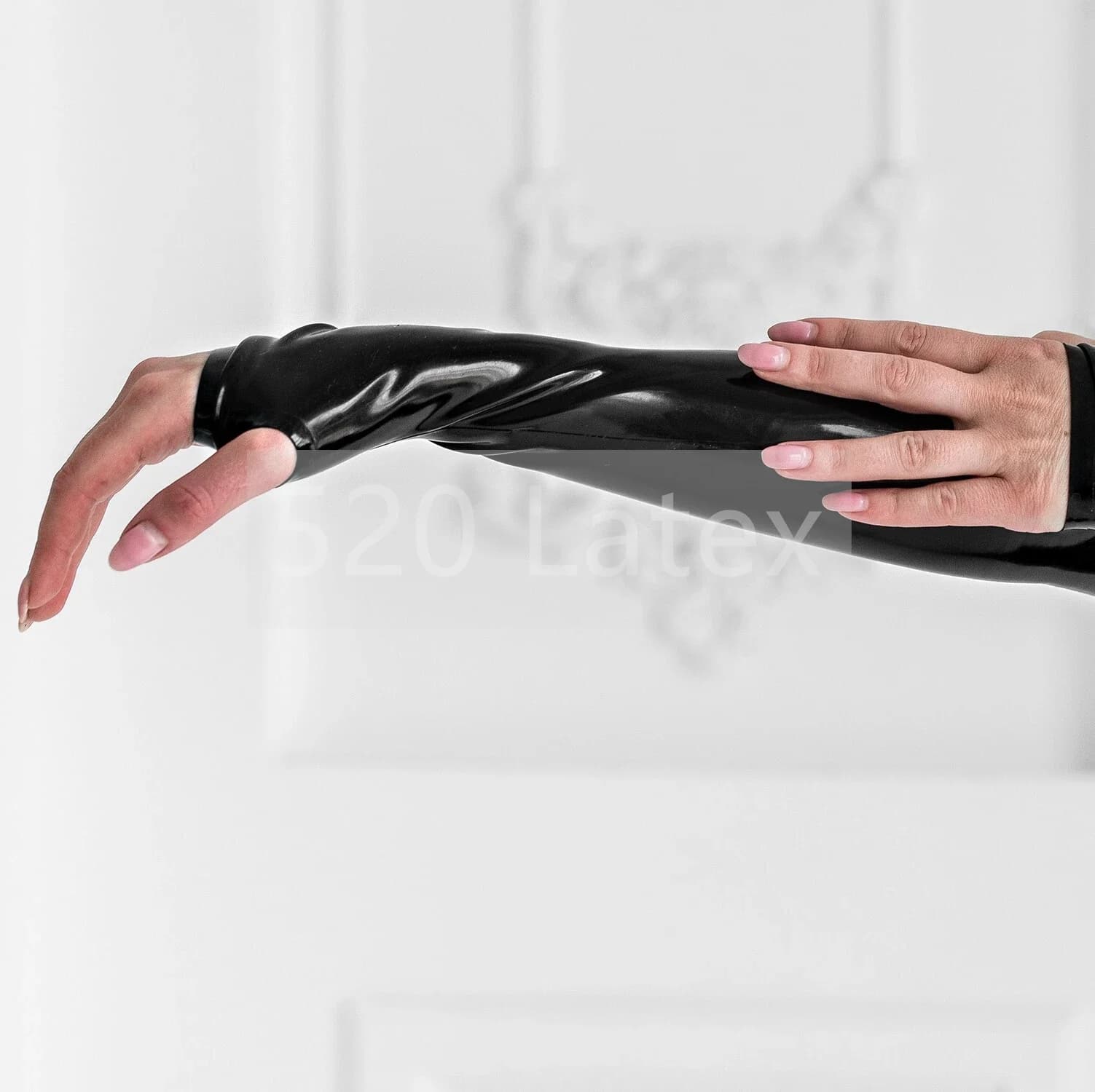 Guanti lunghi senza dita unisex fetish realizzati con stampo Guanti senza cuciture al braccio Gummi Costume cosplay per feste di Halloween