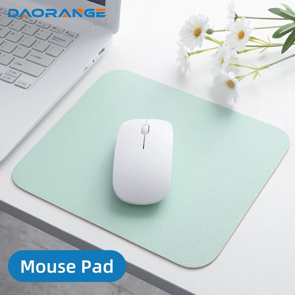 Tappetino per mouse di piccole dimensioni Tappetino per protezione desktop impermeabile colorato su entrambi i lati Tappetino per mouse per computer antiscivolo in pelle PU