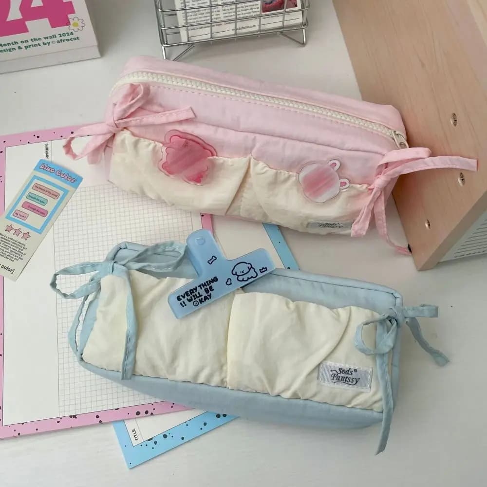 Simpatico astuccio per penne con fiocco in tessuto morbido, borsa per cancelleria di grande capacità, astuccio portatile per studenti, organizer per cancelleria