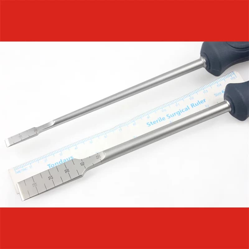 Coltello in silicone per osso con gambo, scalpello dritto a gomito per osso quadrato, lama piatta con bordo ultrasottile, coltello ortopedico per osteotomia acetabolare del ginocchio