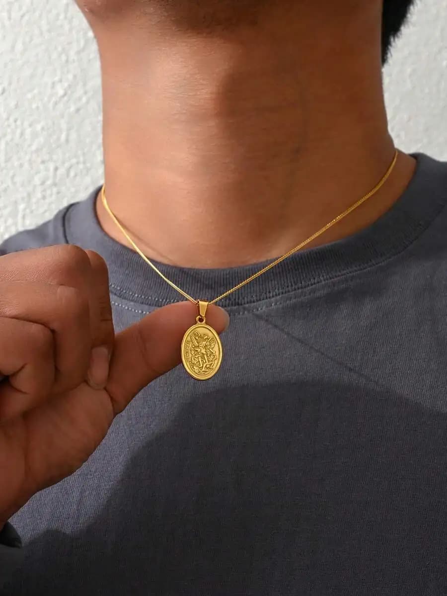 A5675 1pc European Style Stainless Steel Oval Pendant Necklace for Men Casual Wear Accessory