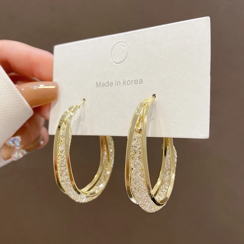 Hollow Net Crystal Hanging Earrings for Women Twist Metal Side Gold Color Silver Color Female Dangle Earrings New Year Jewelry