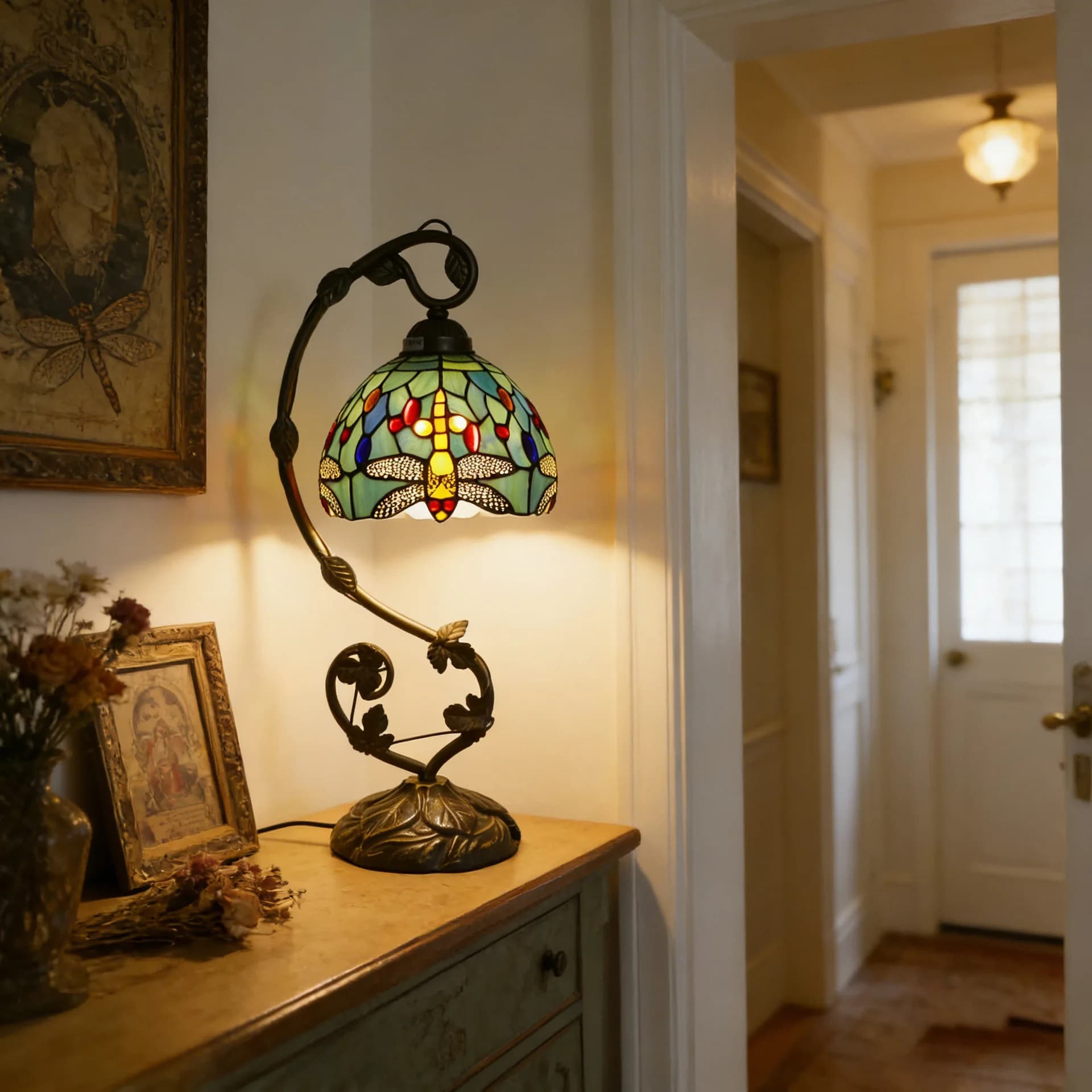 Handmade stained glass art desk lamp retro curved hotel bedroom decorative ambient lamp home decoration