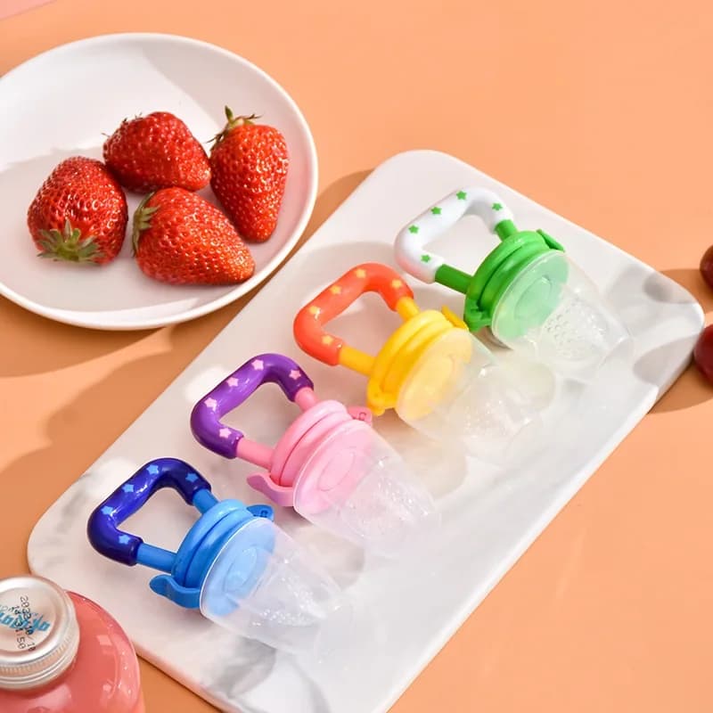 Mangiatoia per frutta per bambini mangiatoia per alimenti freschi frutta per bambini giocattolo per la dentizione borsa in Silicone per uso alimentare mangiatoia per bambini adatta per bambini