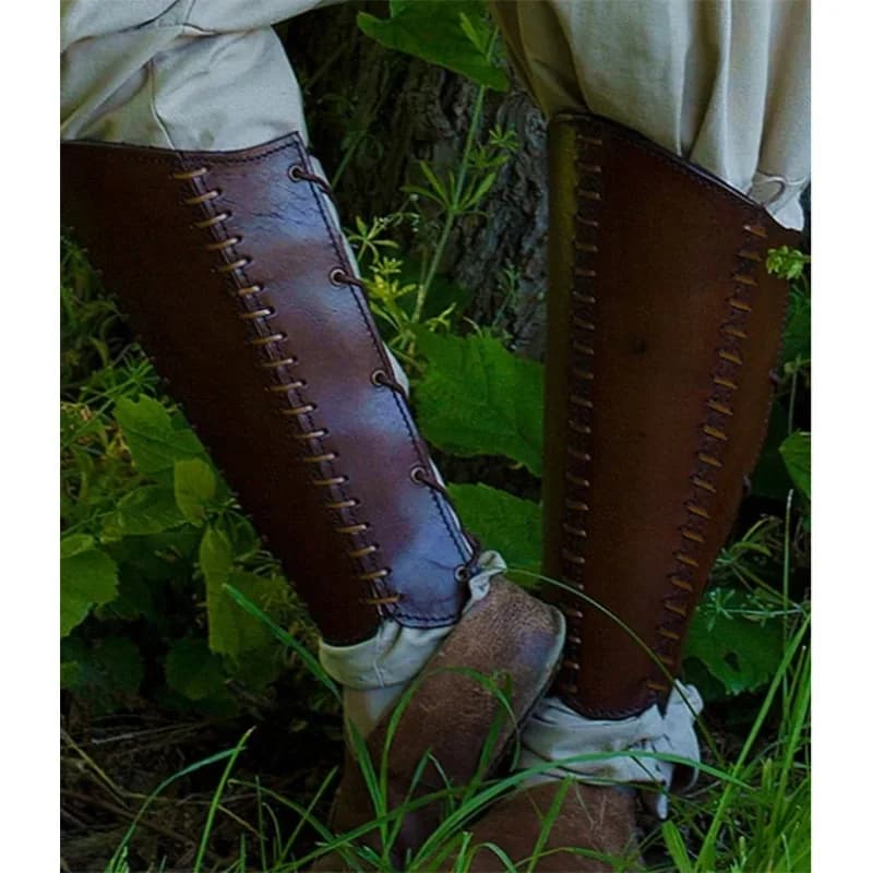 Armatura per gambe in pelle vichinga medievale Greaves copriscarpe per stivali Steampunk ghette per LARP Warrior Knight Costume Cosplay accessorio per l'escursionismo