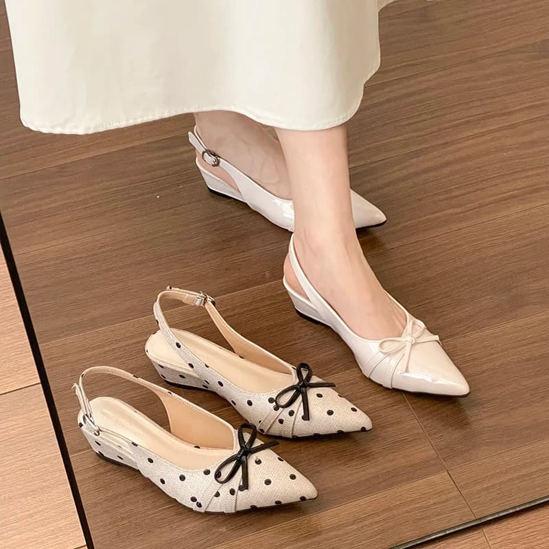Sandali con Zeppa Eleganti Francesi alla Moda con Fiocco e Punta Affusolata, Collezione Estiva 2026