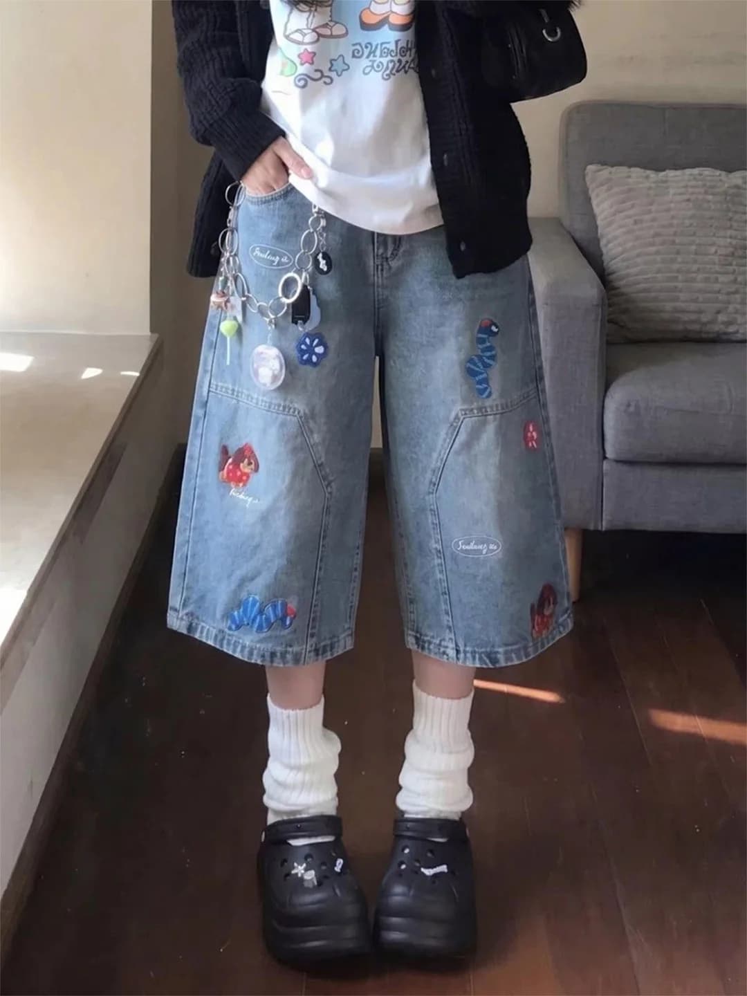 Jeans Ricamati Stile Americano a Vita Alta, Gamba Larga, Taglio Dritto, Effetto Snellente, Taglie Forti, in Denim Sottile, Lunghezza Media, Collezione Estate 2026
