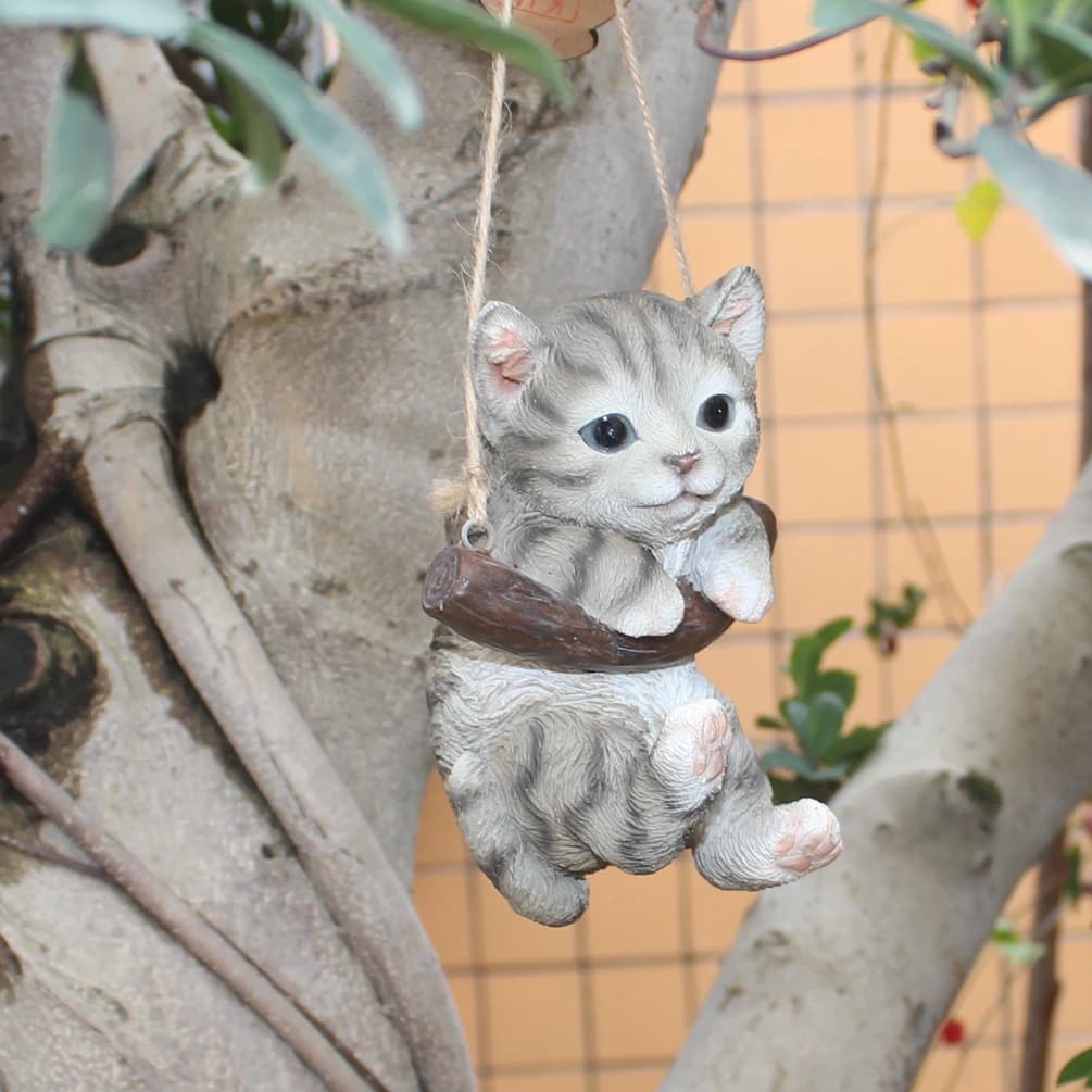 Resina carino altalena piccolo gatto scultura giardino esterno casa ufficio stanza appesa albero decorazione statua figurine decorazione per animali domestici con cordino