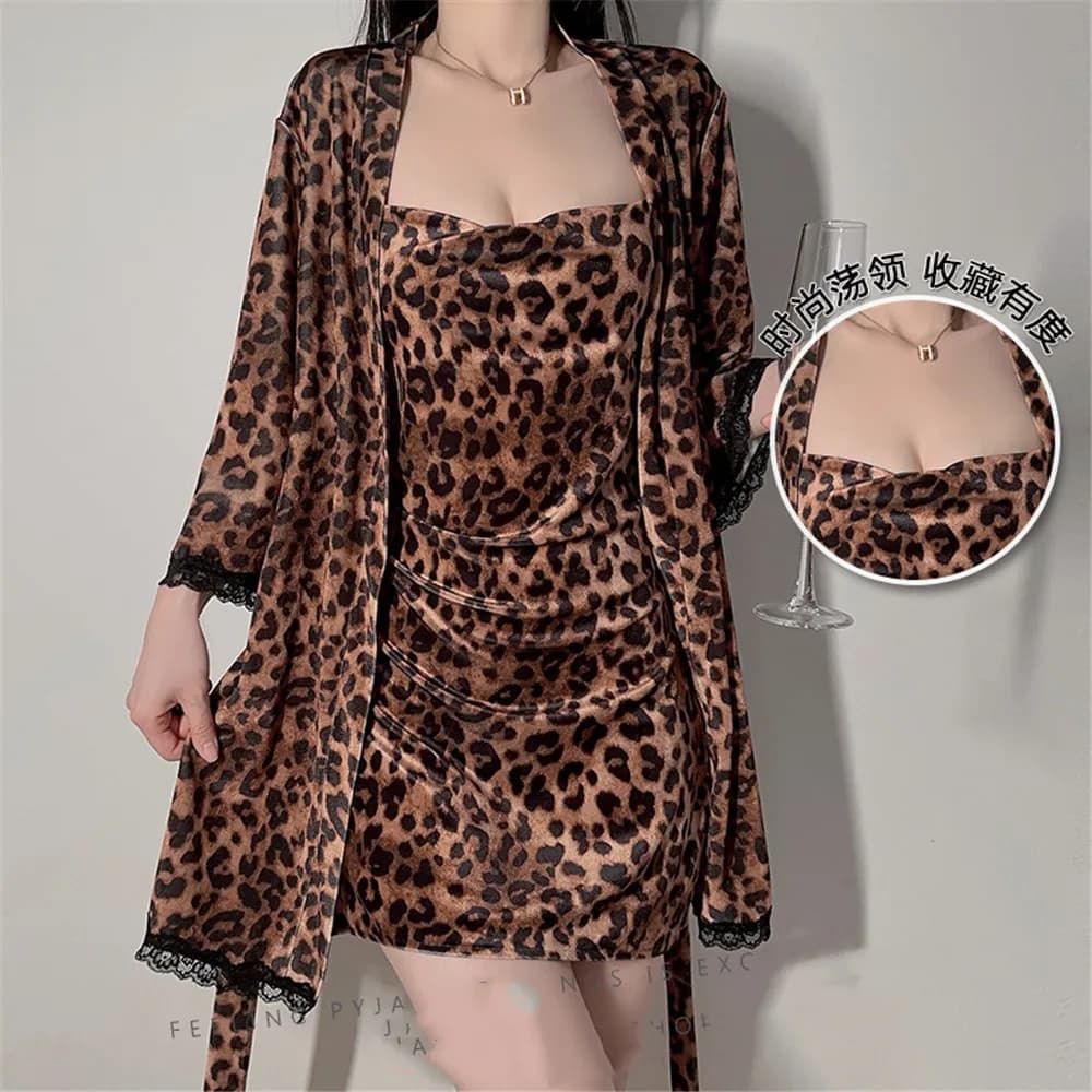 Camicia da notte sexy in velluto leopardato 2 pezzi Set Kimono in velluto Accappatoio Abito da donna Abito da casa Indumenti da notte Elegante abbigliamento da salotto