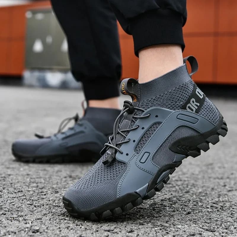 Coppia scarpe da trekking scarpe da acqua all'aperto mesh traspirante scarpe alte da uomo alpinismo sneaker da viaggio da donna ad asciugatura rapida