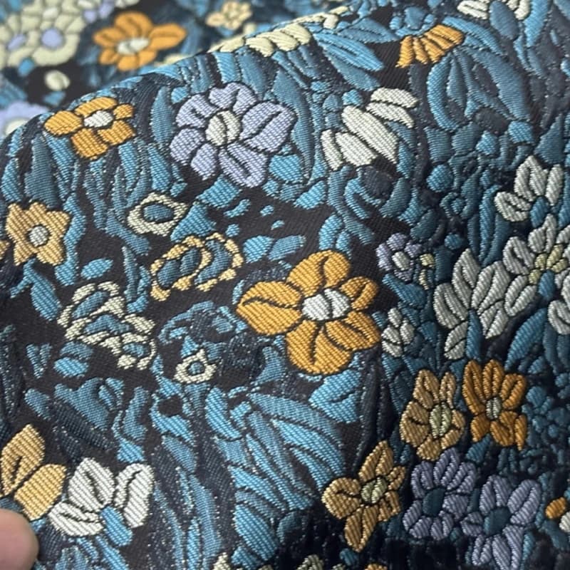 Colorato nuovo tessuto jacquard in rilievo cinese broccato filato tinto primavera autunno cappotto per cucito fai da te abbigliamento panno al metro