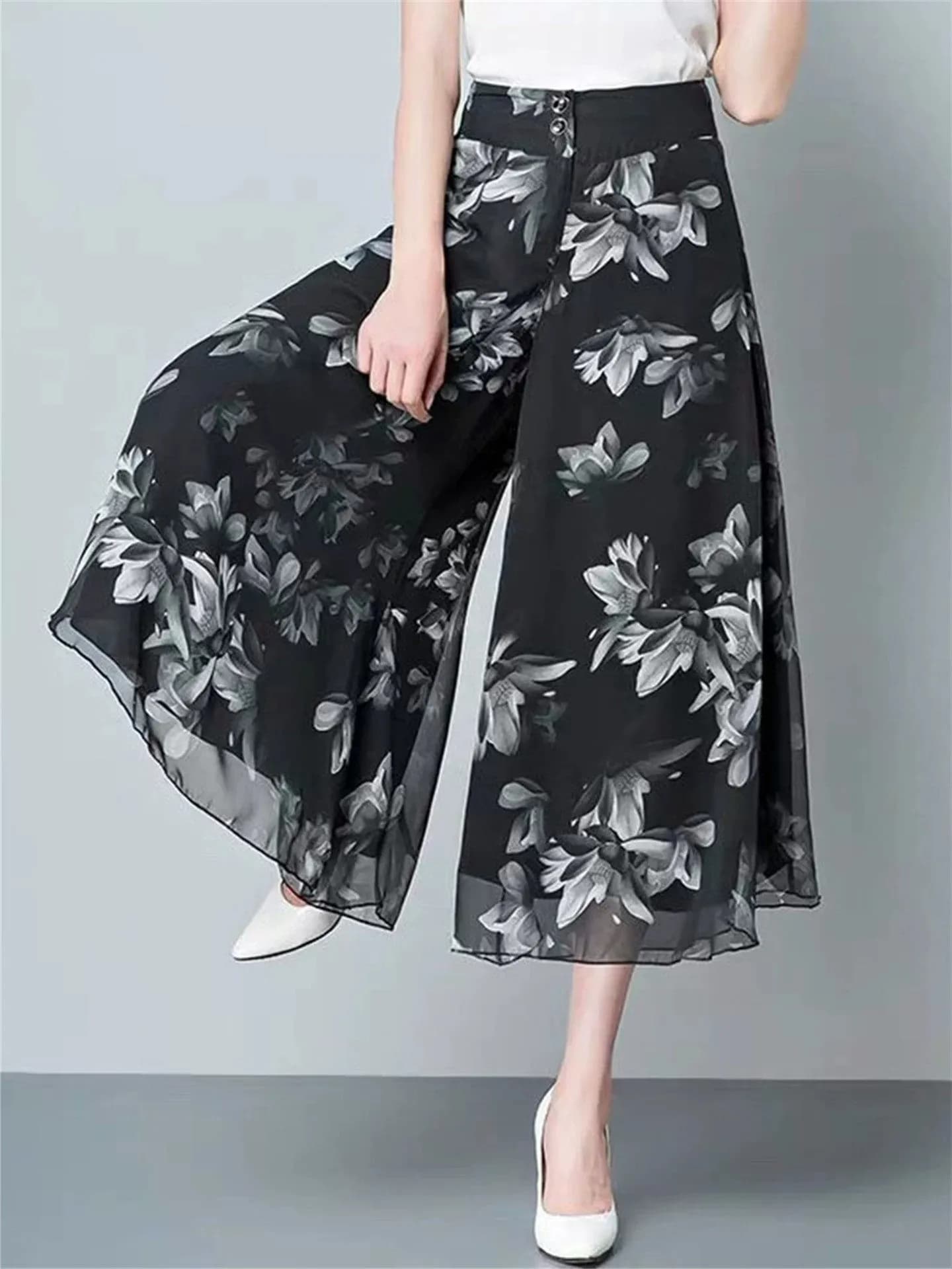 Women's Casual Chiffon Trousers in Gamba Larga, Subtle Activity, Models and Drappeggiati, Mother's Style, High Life with Closure