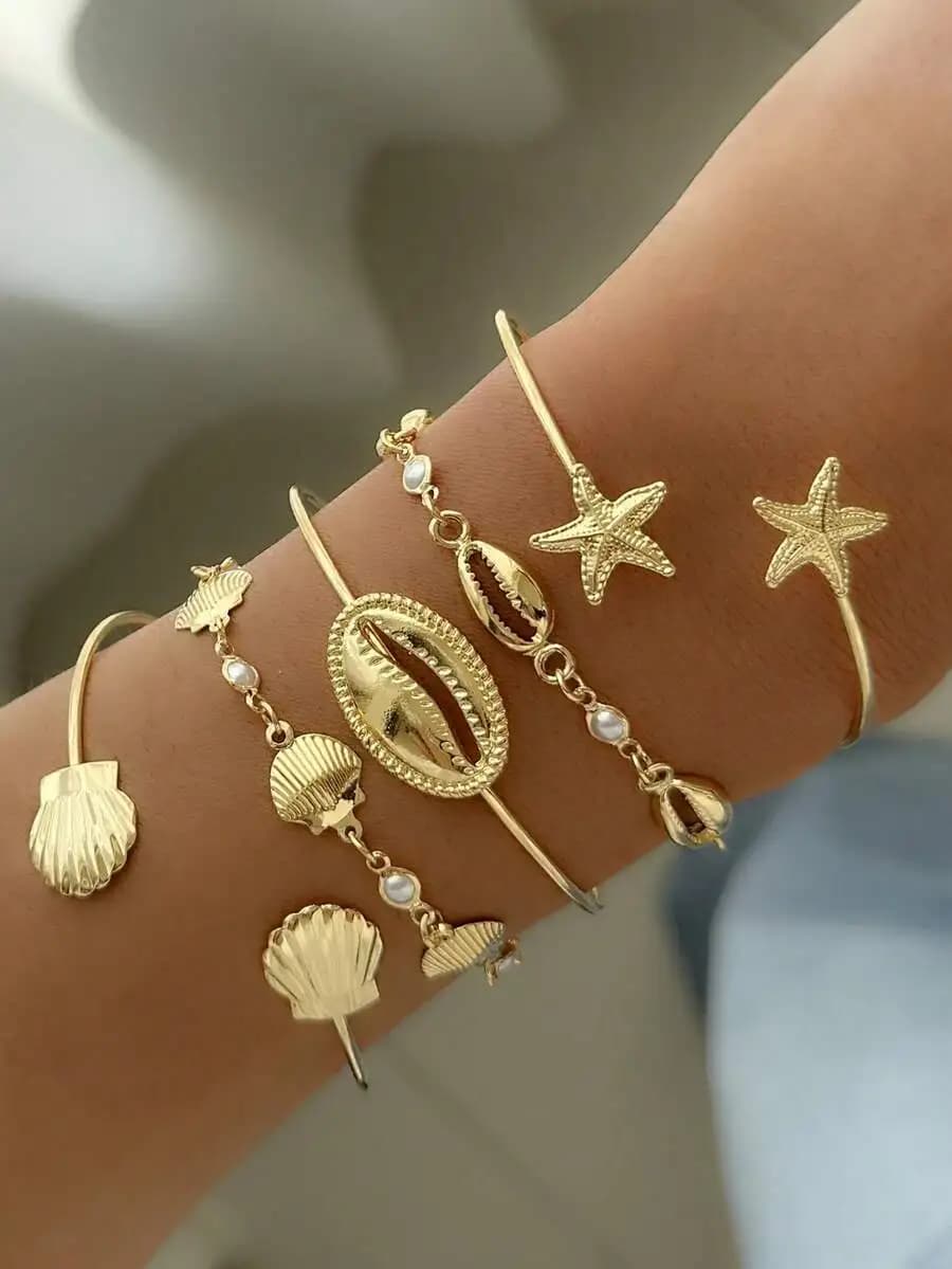 5pcs Bohemian Shell & Starfish Decorated Bracelet Set, Multi-Layer Stacking Pearl Charm Bracelets, Suitable For Women Casual Wea