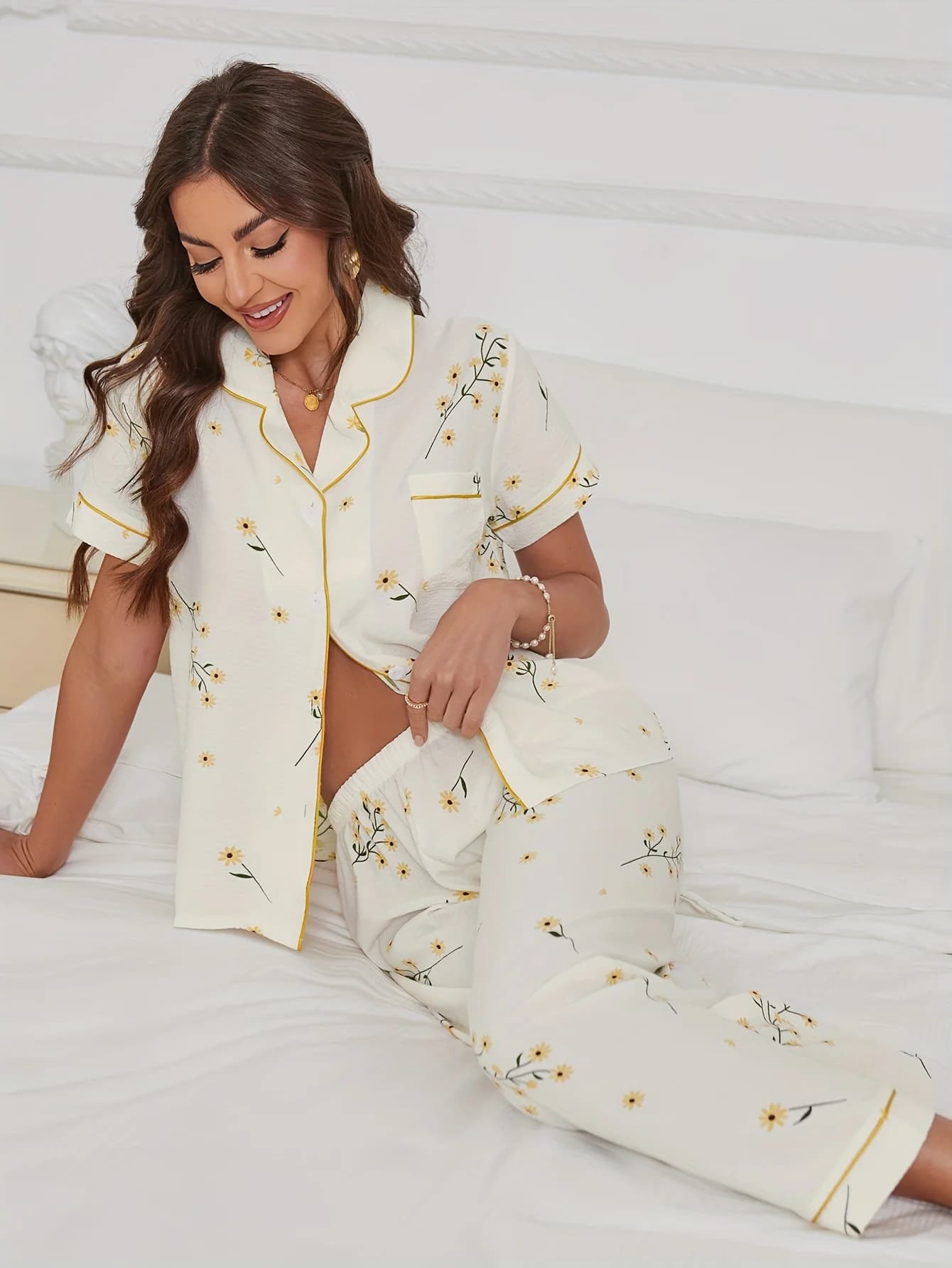 Floral Print Pajama Set Casual Short Sleeve Buttons Lapel Top & Elastic Pants Women's Sleepwear