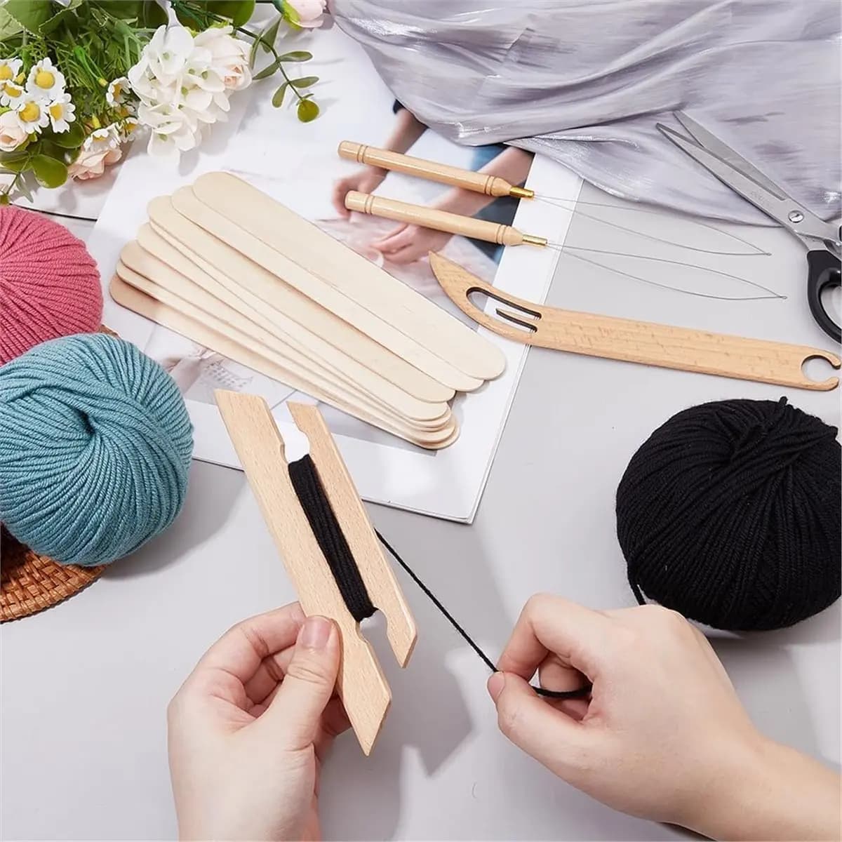 12Pcs Wood Weaving Kit Wooden Knitting Looms Shuttles Set Beveled Inkle Weaving for Weaving Lovers