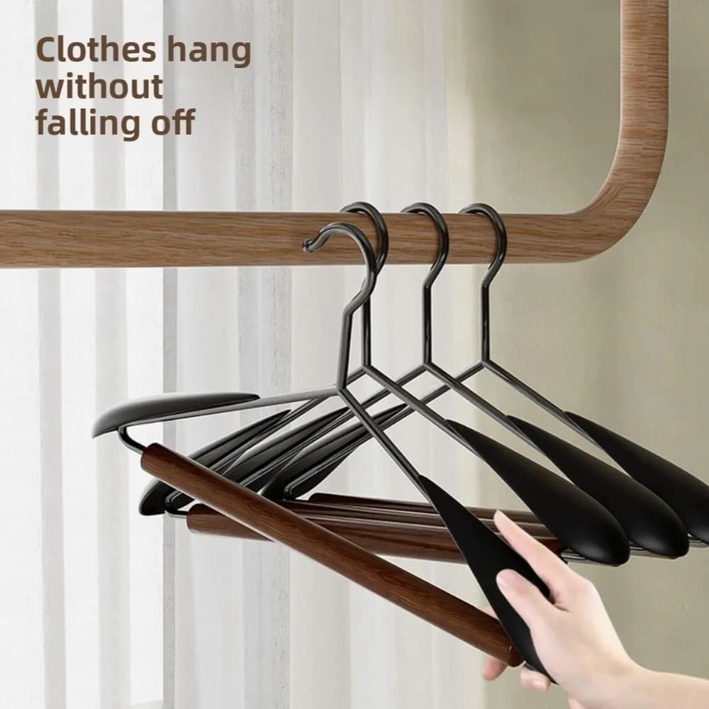 Set of 3 Reinforced Iron Hangers, Vintage Luxury Style, with Larghe Spalles, Construction Without Splices, in beech wood