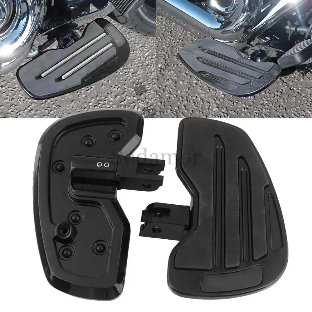 Parti del motociclo Poggiapiedi Anteriore Rider Pedana Ampio Poggiapiedi Driver Pedana Per Harley Softail Fat Bob Breakout FXFBS 2018+