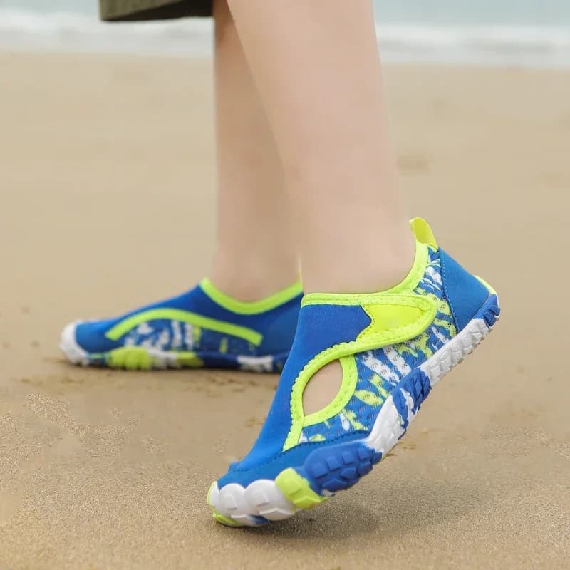Swimming Beach Sneakers Children Diving Surf Canoeing Kids Sports Shoes Aqua Naked Water Shoes Boys and Girls Fast Drying