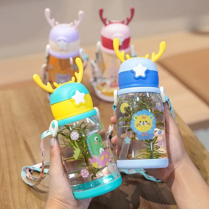 600ml Bambini Acqua Sippy Tazza Corna Creativo Del Fumetto Tazze Per Bambini Con Cannucce Bottiglie D'acqua A Tenuta Tazza Per Bambini All'aperto