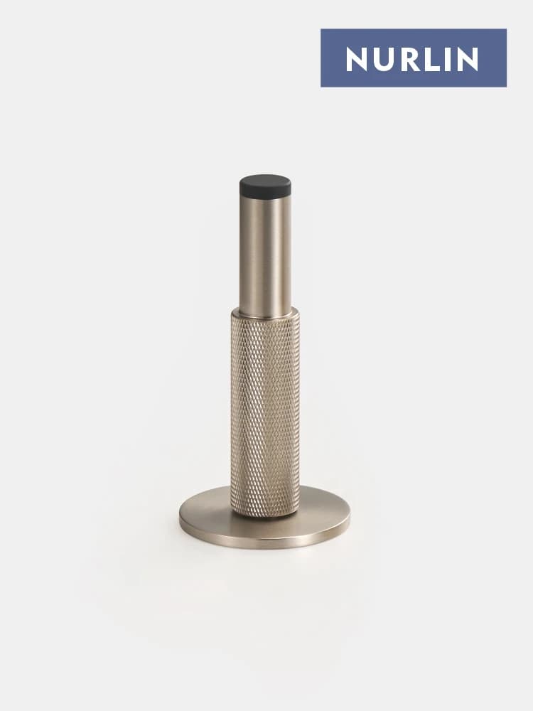 Nurlin Fermaporta zigrinato in ottone Fermaporta per porta del bagno Fermaporta per montaggio a parete per pavimento resistente Fermaporta per paraurti Cattura nichel spazzolato