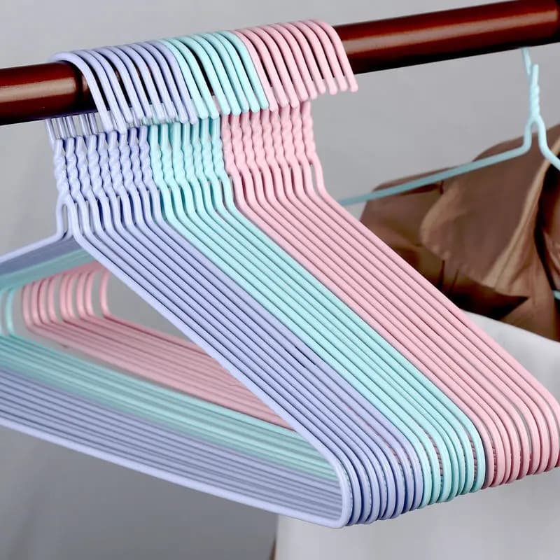 Reinforced clothes hanger for adults, Stendibiancheria Domestic, Gancio Portaoggetto, Design Creativo per Dormitorio, Structure Anti-slip