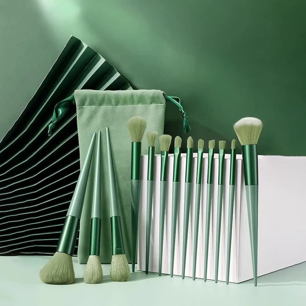 Kit di pennelli per trucco verdi da 13 pezzi, fard, correttore, ombretto