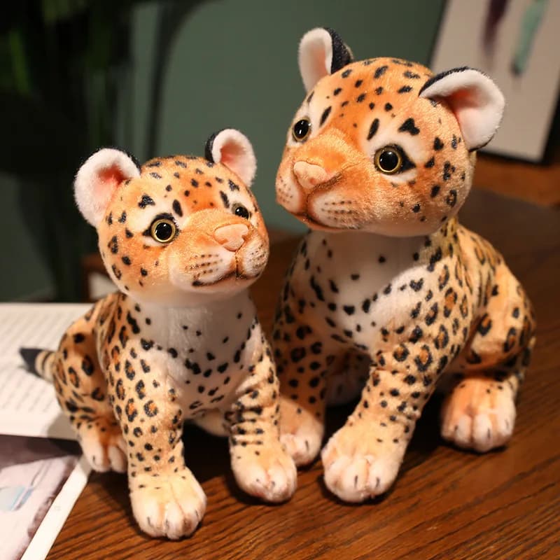 3 Posture Vita Reale Leopardo Giocattoli di Peluche Simpatico Simulazione Cheetah Cub Modelli Farcito Morbido Animale Baby Doll Room Decor Regalo Carino