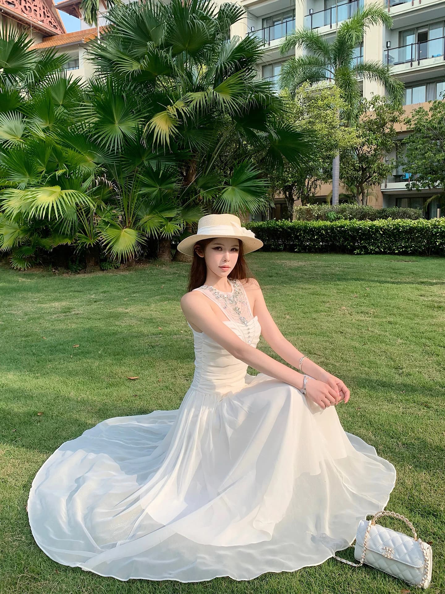 Onelady Sleeveless Neck Hanging Strapless Dress Women's Spring Summer Heavy Beading High-End Sensation European Tulle Long Dress