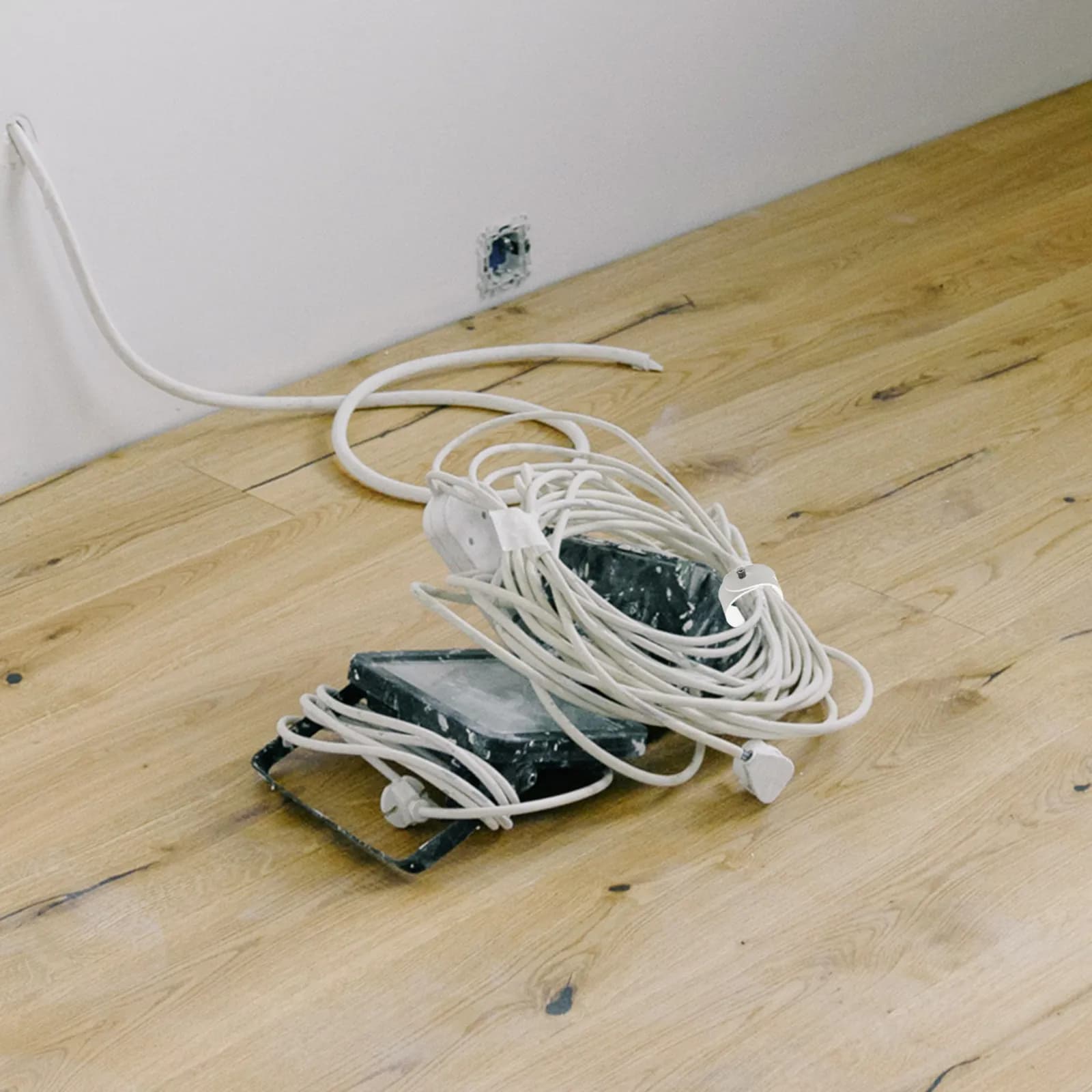 6 Pezzi Organizzatori di Cavi Premium con Fibbia Regolabile per Cavi Elettronici, Avvolgicavo per Auricolari, Supporto per Cavo USB