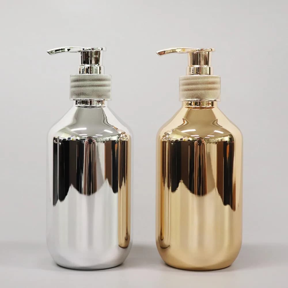 Dispenser di sapone per le mani da 300/500 ml Bottiglia di shampoo per bagno Bottiglie di sapone liquido in plastica cromata dorata Dispenser per il lavaggio del corpo antiruggine