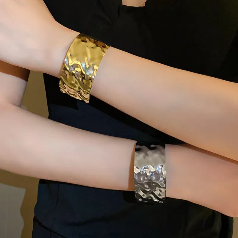 Metal Pleated Irregular Opening Bracelet Niche Cool Style Temperament Bracelet Personalized Design Sense Hand Jewelry Women K-