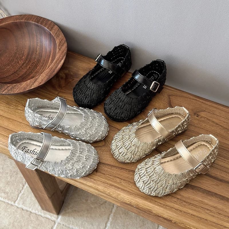 Scarpe Mary Jane da bambina primaverili, traforate all'uncinetto, con suola morbida, eleganti e affascinanti, per tutti i giorni, in tinta unita.