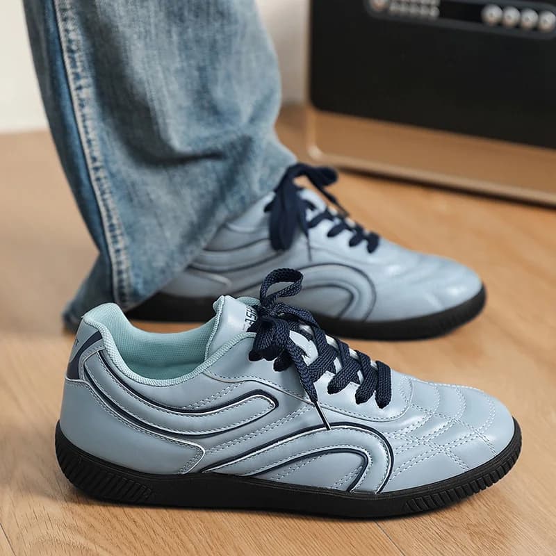 Scarpe da tavolo da uomo in pelle quattro stagioni, taglio basso, comode, casual, nuove tendenze, alla moda, versatili, casual, sportive, per esterni