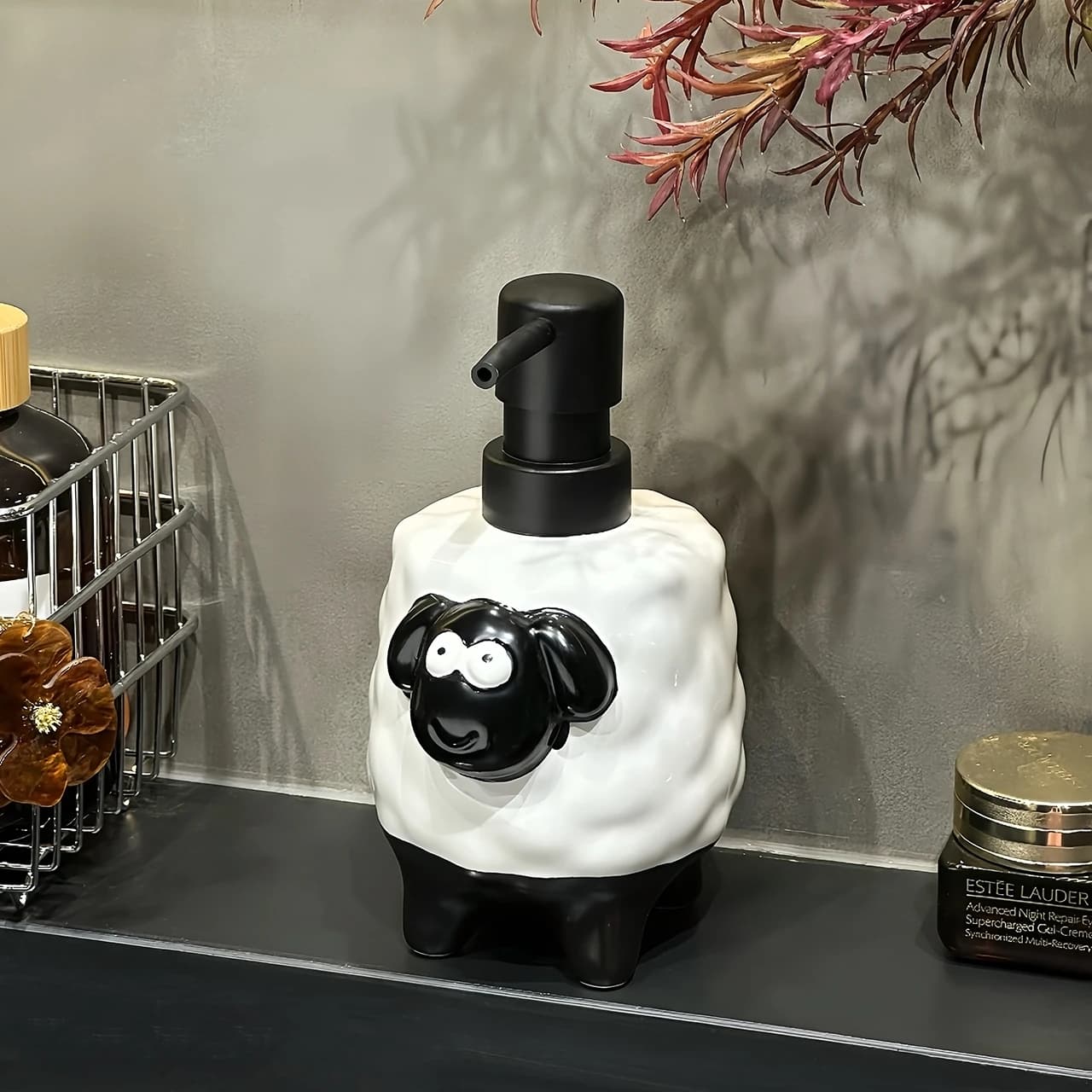 Dispenser di sapone cartone animato agnello disinfettante per le mani bottiglia dispenser di gel doccia bottiglia pressa bottiglia dispenser di shampoo doccia in ceramica