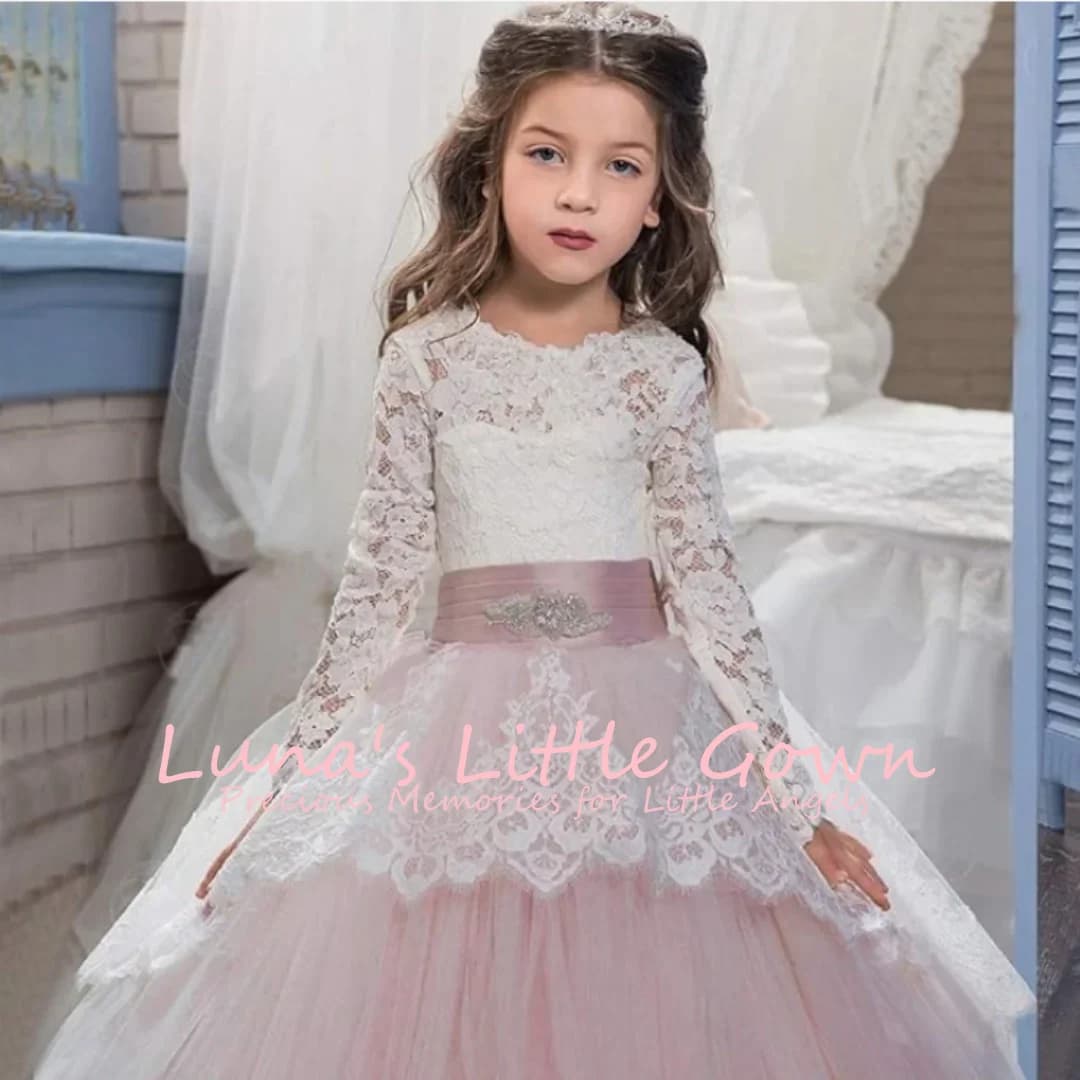 Abito da cerimonia per bambina in tulle rosa e pizzo bianco a maniche lunghe con cintura di cristalli per Prima Comunione, matrimonio, compleanno, abito lungo personalizzabile